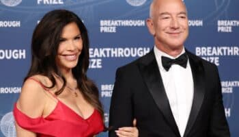 Video | Protestan contra Jeff Bezos en Venecia a días de su boda con Lauren Sánchez