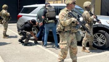 'Están deteniendo a cualquier persona por sus rasgos étnicos': periodista