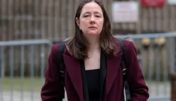 Despiden a la fiscal que procesó a Jeffrey Epstein y a 'Diddy' Combs, reportan