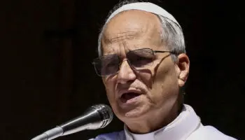 León XIV denuncia la grave situación de la población 'aplastada por el hambre en Gaza'