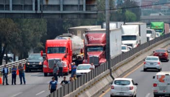 Circulan convocatorias para posible bloqueo en la México-Querétaro este lunes