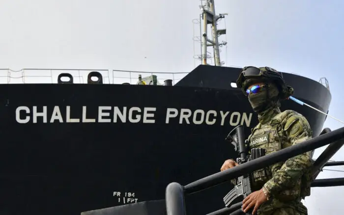 Empresa de EE.UU. aliada con el CJNG inunda el país con huachicol fiscal