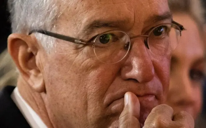 SAT niega acuerdo con Grupo Salinas sobre multimillonaria deuda
