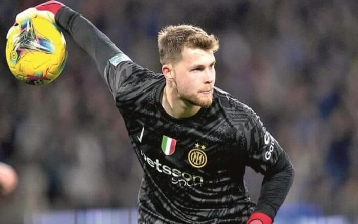 Portero español del Inter de Milan atropella a adulto mayor | Video