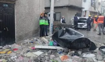 Explosión destroza vivienda en Iztacalco