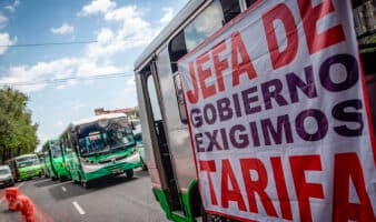 Gobierno de CDMX aprueba aumento de 1 peso con 50 centavos al transporte