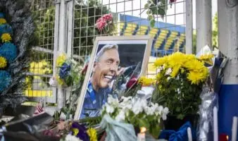 Esparcen cenizas de Miguel Ángel Russo en La Bombonera | Video