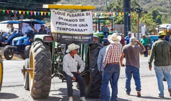 Aristegui en Vivo: Agricultores rechazan propuesta del gobierno; ¿qué pasará con los aranceles?; Álvarez Puga, detenido (28/10/2025)