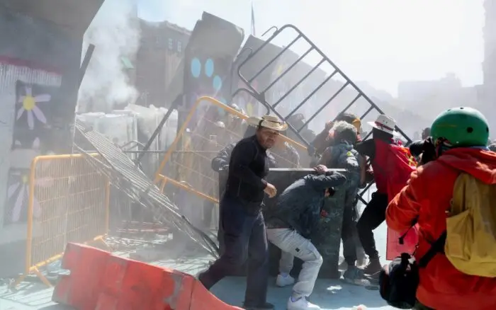 Colegio de Abogados da ayuda a detenidos y lesionados en marcha de la Gen Z