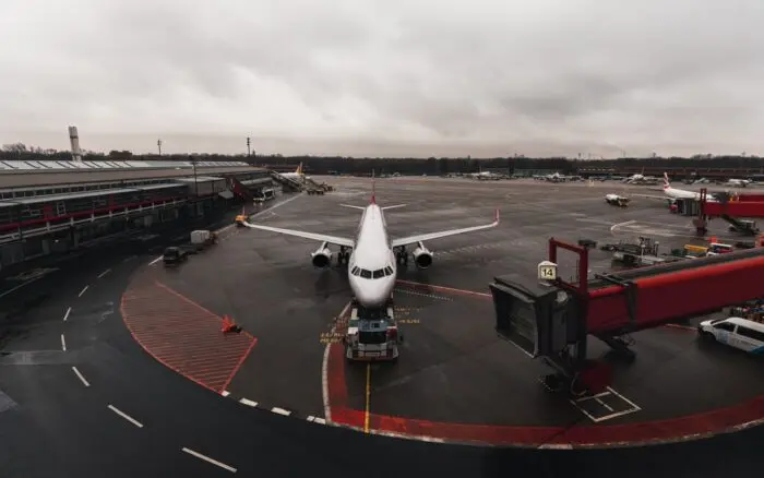 Empresa mexicana ASUR le compra 20 aeropuertos a compañía brasileña