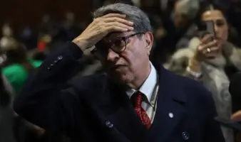 Su trabajo al frente de la FGR ha sido correcto: defiende Ricardo Monreal a Gertz Manero