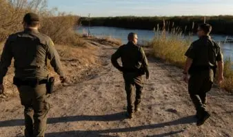 Atacan a balazos a agentes fronterizos de EU desde Ciudad Juárez