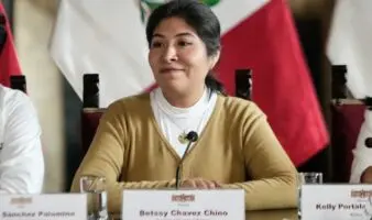 Betssy Chávez 'no puede viajar a México': presidente de Perú sobre exfuncionaria asilada