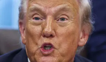 Trump dice que redadas migratorias 'no han ido suficientemente lejos'