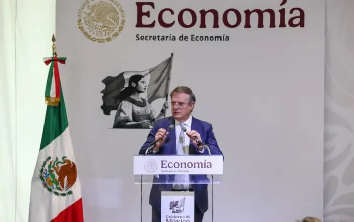 México buscará ajuste a aranceles de vehículos pesados fabricados con autopartes de Estados Unidos