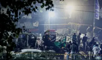 Mueren ocho personas por explosión cerca del Fuerte Rojo de Nueva Delhi, India