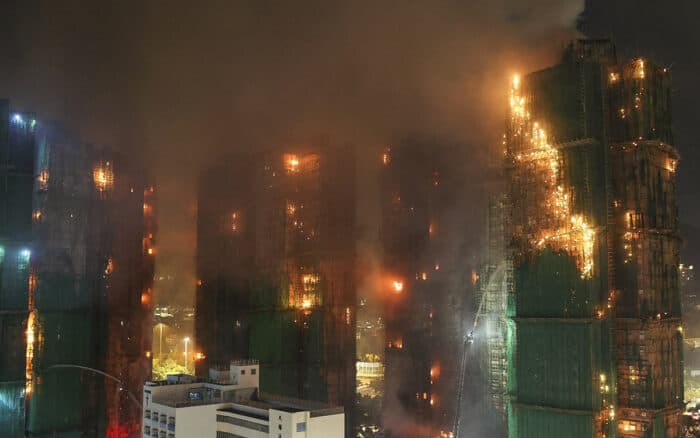 Aristegui en Vivo: FGR confirma investigación contra Raúl Rocha; expectativa por sesión en el Senado; incendio en Hong Kong (27/11/202