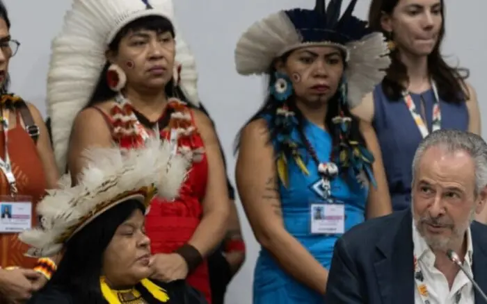 COP30: una cumbre que visibilizó a los pueblos indígenas, pero los dejó afuera de las decisiones clave