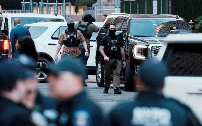 Más de 150 migrantes de México y Centroamérica detenidos en un operativo de ICE en Florida