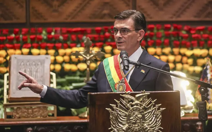 'El país que recibimos está devastado': Rodrigo Paz al asumir la presidencia de Bolivia