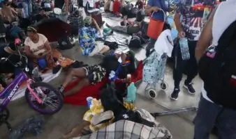 60% de migrantes detenidos en 2025 por ICE no tenían antecedentes: Rendón