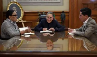 Sheinbaum conversa con el papa León XIV en el Día de la Virgen de Guadalupe