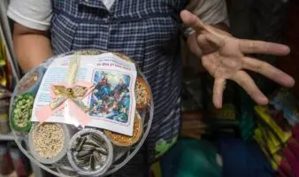 Brujos, duendes, amuletos y Santa Muerte: la apuesta esotérica de los mexicanos para recibir el 2026