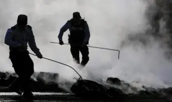 Ataque con explosivos deja heridos a tres militantes del Partido Nacional durante escrutinio en Honduras