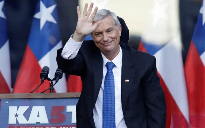 El ultraderechista Kast gana la Presidencia de Chile