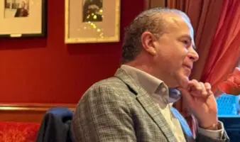 Codueño de Miss Universo, sin registro oficial en el Hotel Ritz de París: Florencia Ángeles