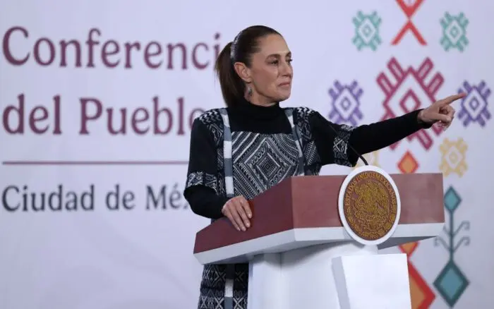 La Mañanera de Sheinbaum | Niega IA en foto de Wedding; compara sueldos y prestaciones en la SCJN (27/01/26)