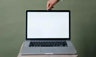 Descubren base de datos con 149 millones de inicios de sesión de Facebook, OnlyFans, Tiktok, Gmail, Netflix y más