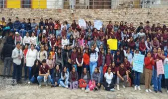 Educadores de CONAFE protestan en el país por sueldos bajos y falta de seguridad