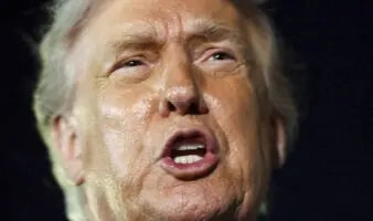 Zovatto alerta sobre una presidencia 'imperial sin límites' de Trump y un mundo en 'recesión democrática'