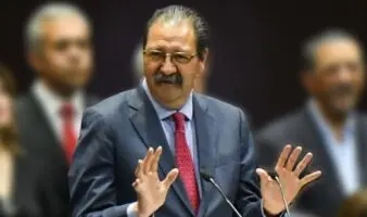 Líder del PT cuestiona necesidad de la reforma electoral y dice que la 4T depende de sus votos