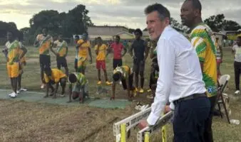 Coe compromete ayuda de World Athletic a Jamaica tras paso del huracán Melissa | Video