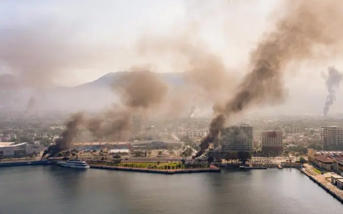 Puerto Vallarta, un día después del caos por la captura de 'El Mencho'
