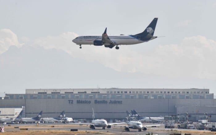 Aerolíneas mexicanas mantienen vuelos a Cuba, pese a desabasto de turbosina
