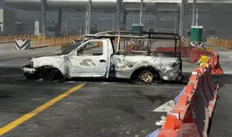 Nayarit | Reportan más de 300 personas varadas en la federal 200 tras bloqueos