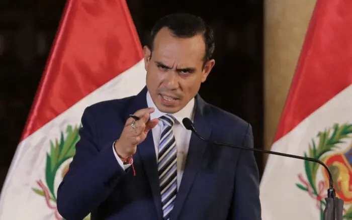 Congreso de Perú destituye al presidente Jerí: van siete presidentes en diez años