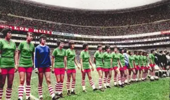 Se reencuentran mexicanas y británicas 50 años después del Mundial Femenil México 1971 | Video