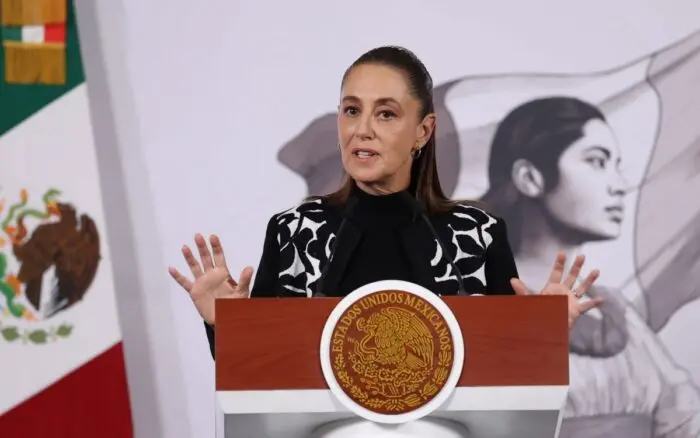 Sheinbaum llama a la 'calma' tras bloqueos y disturbios por muerte de 'El Mencho'