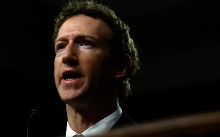 Mark Zuckerberg se lanza contra usuarios y defiende a Instagram en juicio histórico