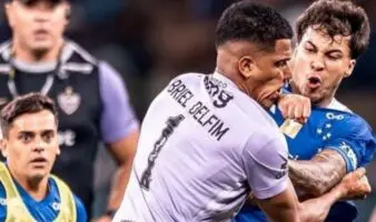 Monumental bronca entre Cruzeiro y Atlético Mineiro impone récord de expulsados en Brasil | Video