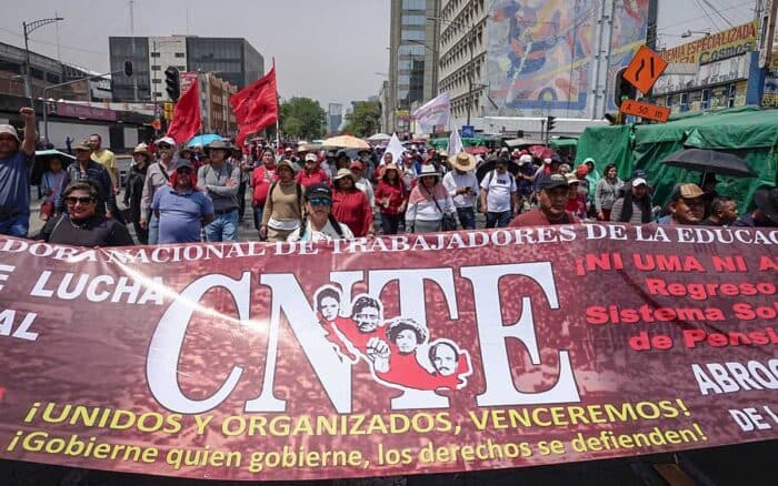 CNTE realizará paro nacional y megamarcha en CDMX; prevén bloqueos y plantón en el Zócalo