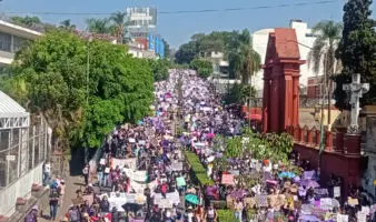 La marcha del 8M en Cuernavaca se convierte en clamor por Kimberly y Karol