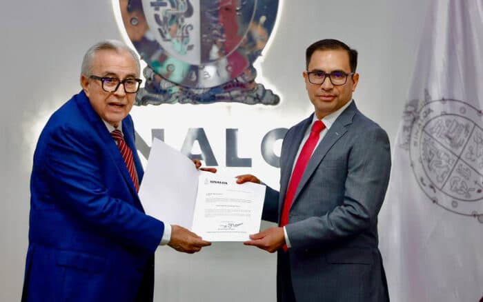 Rocha Moya nombra al general Sinuhé Téllez como secretario de Seguridad a propuesta de Trevilla