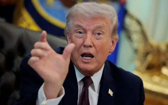 Trump dice que logró ‘cambio de régimen’ en Irán; fin de la guerra en dos semanas