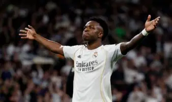 Comanda Vinícius Júnior la victoria del Real Madrid en el Derbi