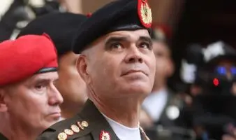 Quién es Vladimir Padrino López, el militar incondicional a Maduro, removido por Delcy Rodríguez
